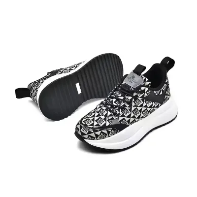 FLY TRACK SHOES